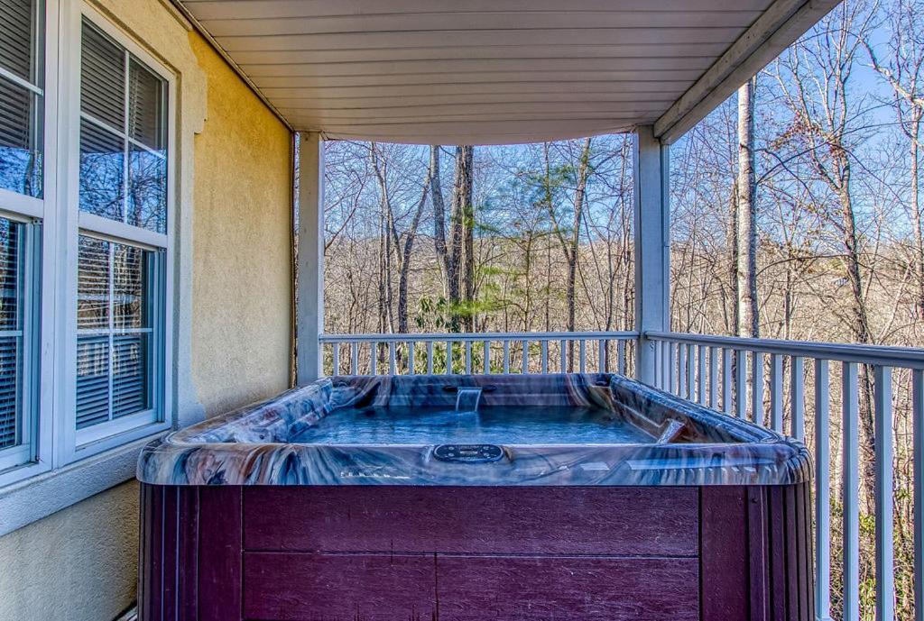 Ober Hideaway, Hot Tub, Wifi, 1089 Free Tickets Each Paid Day, Dollywood And More 개틀린버그 외부 사진