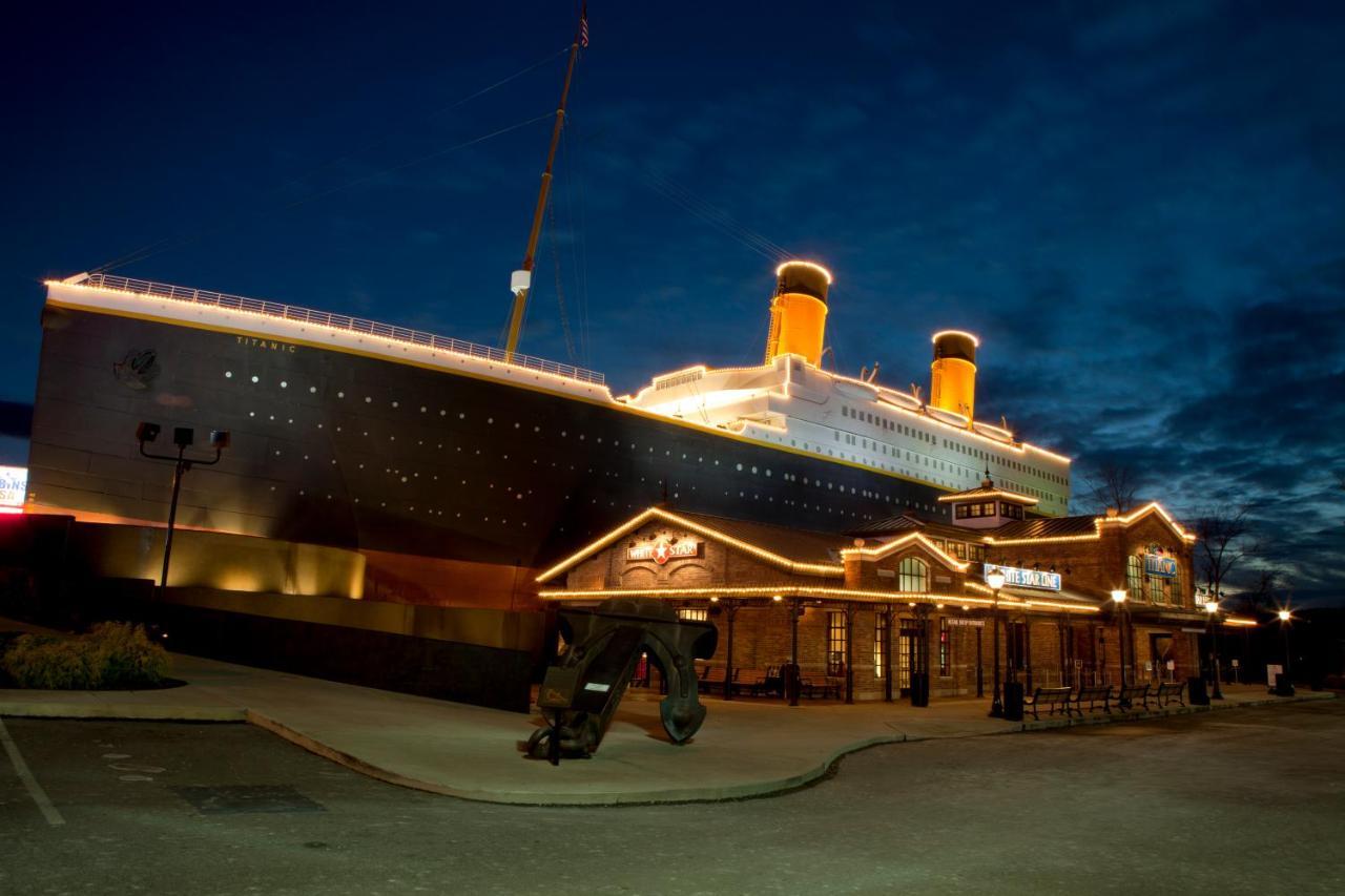 Ober Hideaway, Hot Tub, Wifi, 1089 Free Tickets Each Paid Day, Dollywood And More 개틀린버그 외부 사진