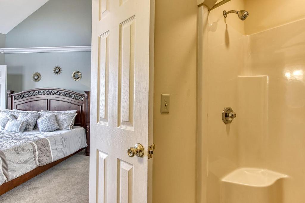 Ober Hideaway, Hot Tub, Wifi, 1089 Free Tickets Each Paid Day, Dollywood And More 개틀린버그 외부 사진