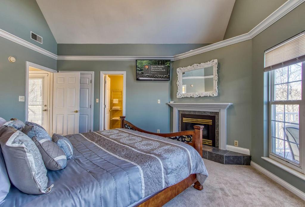 Ober Hideaway, Hot Tub, Wifi, 1089 Free Tickets Each Paid Day, Dollywood And More 개틀린버그 외부 사진